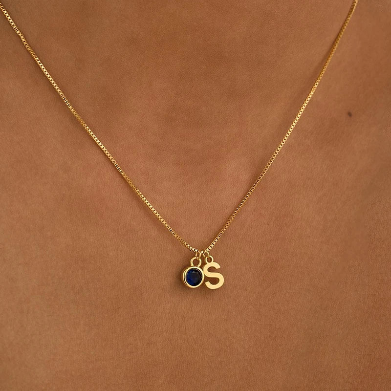 Geburtsstein Kette mit Initiale