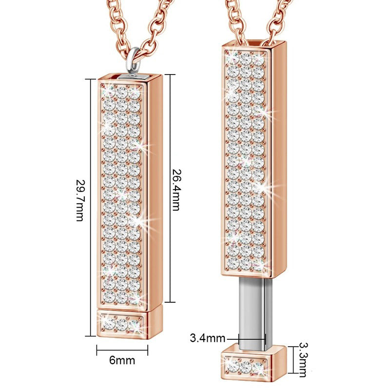 Kette mit Zirkonia Anhänger und versteckter Gravur