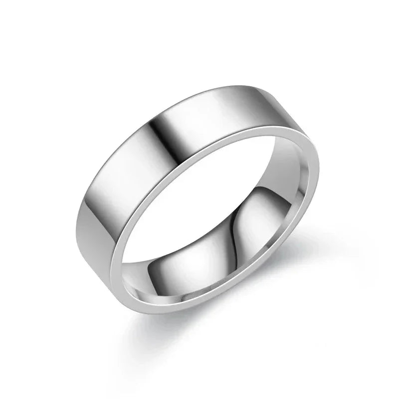 Breiter Ring mit Gravur