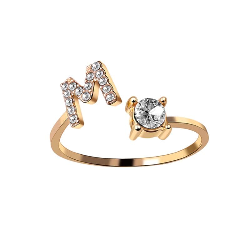 Ring mit Buchstabe und Zirkonia Stein