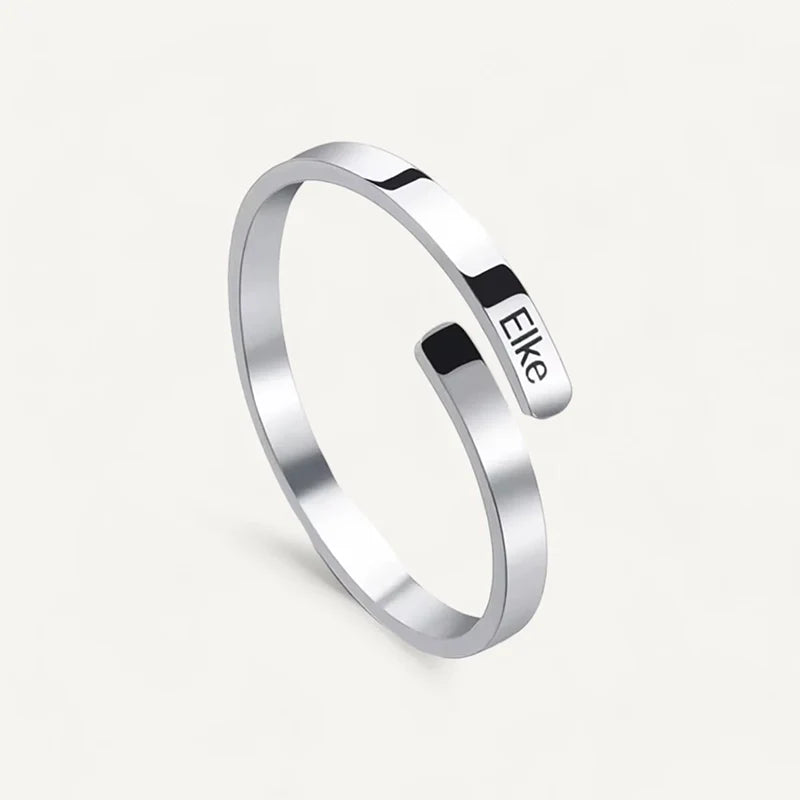 Schmaler Ring mit Gravur