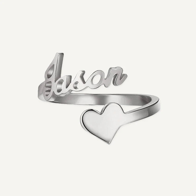 Ring mit Namen und Herz