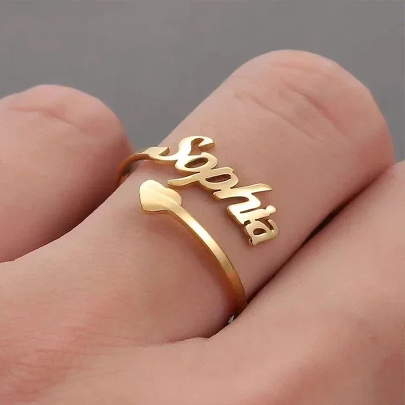 Ring mit Namen und Herz