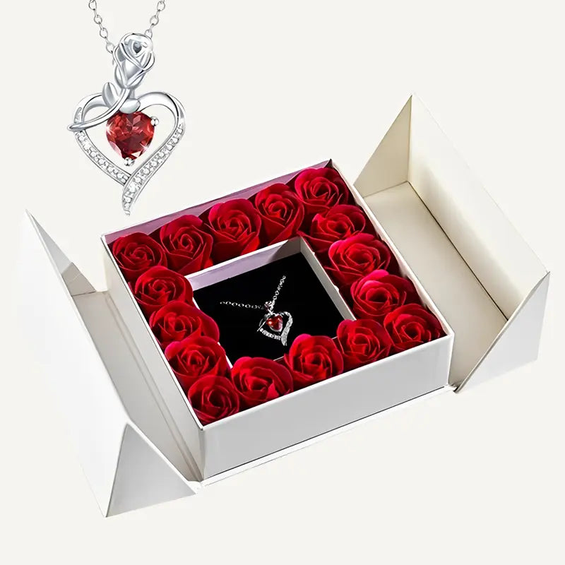 Geschenkbox mit ewiger Rose und Kette