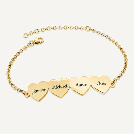 Armband mit Herzen und gravierten Namen