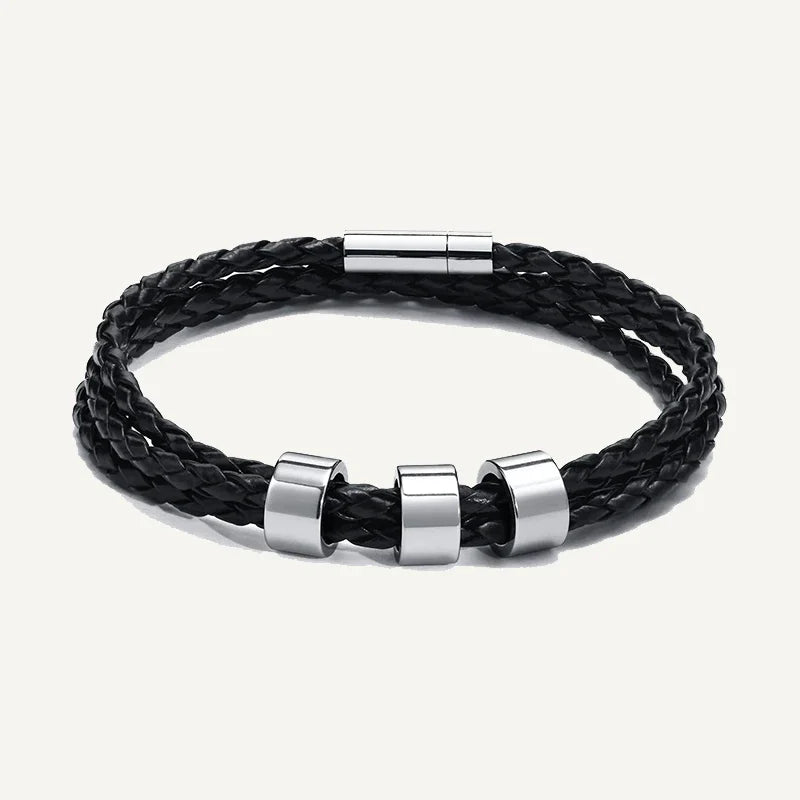Herrenarmband aus Leder mit gravierten Namen