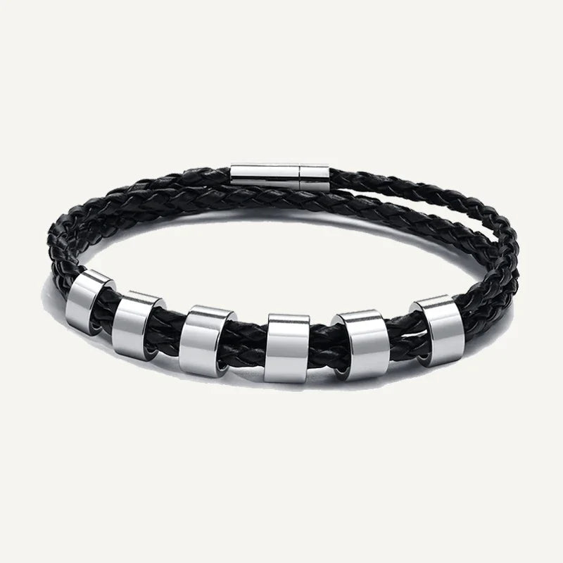 Herrenarmband aus Leder mit gravierten Namen