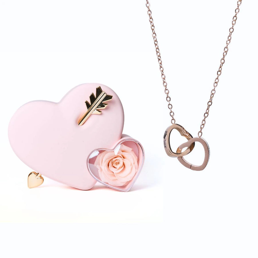 Ewige Rose im Herz mit personalisierter Kette