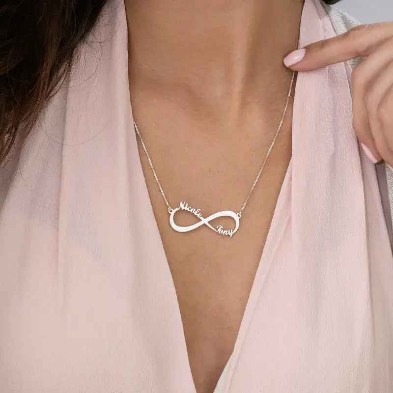 Unendlichkeit Kette mit bis zu 4 Namen