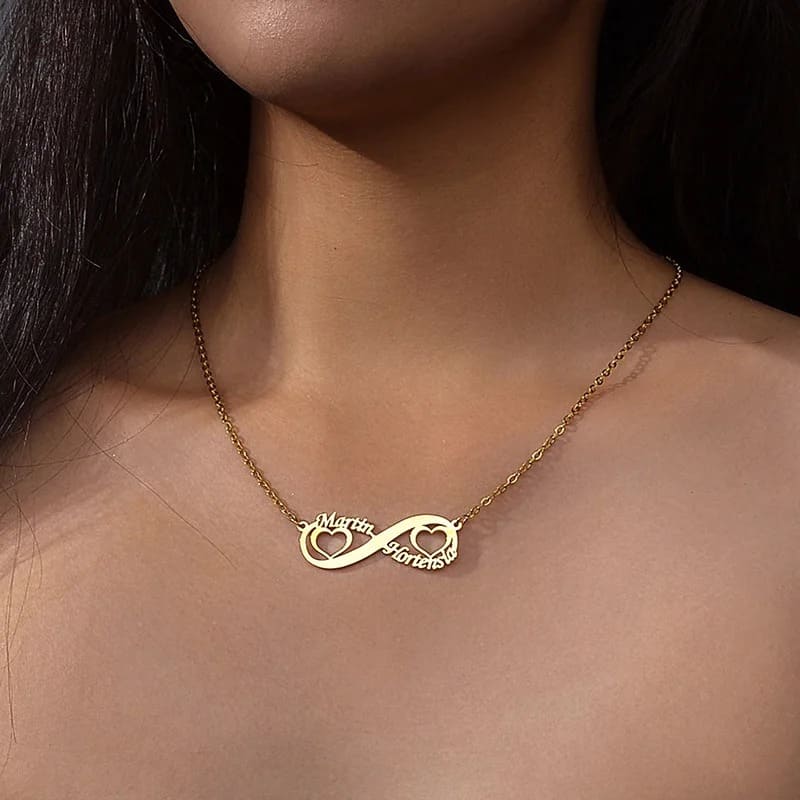 Unendlichkeit Kette mit 2 Namen und Herzen