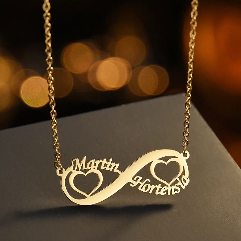 Unendlichkeit Kette mit 2 Namen und Herzen
