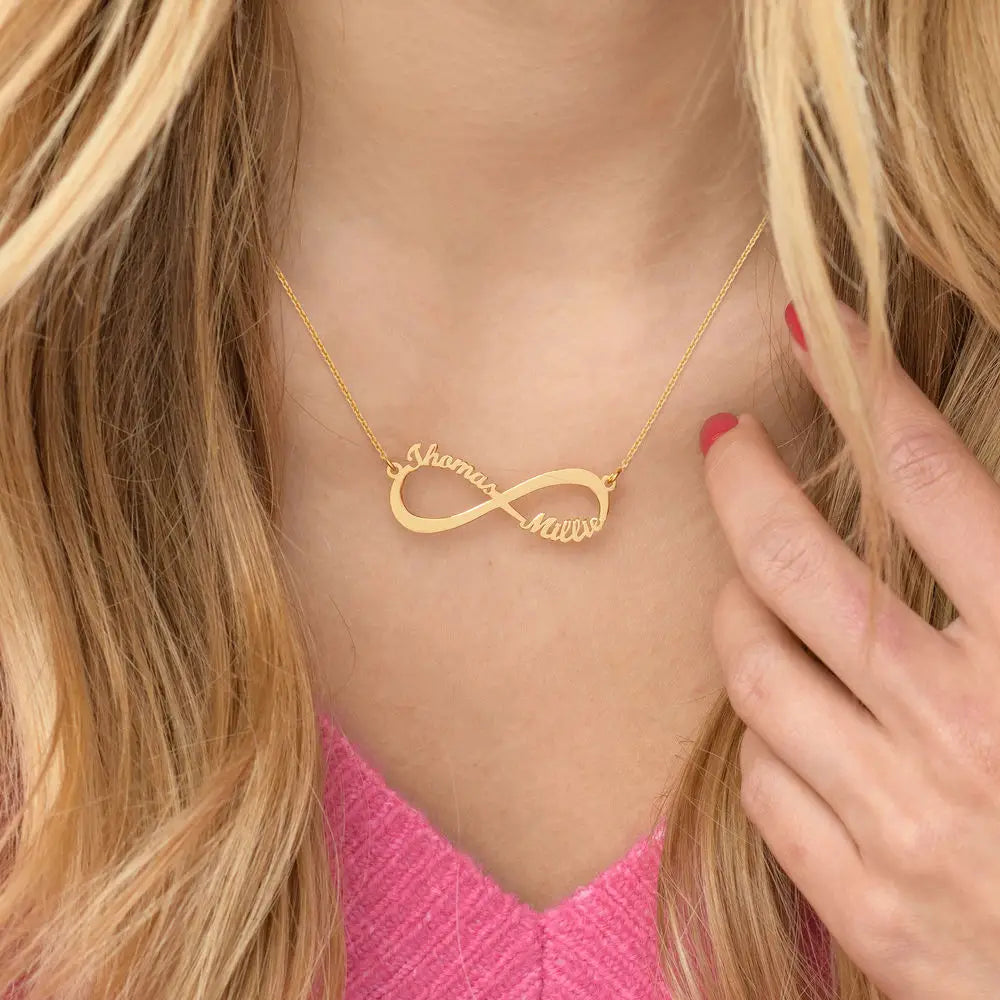 Set aus Kette und Armband mit Unendlichkeitszeichen