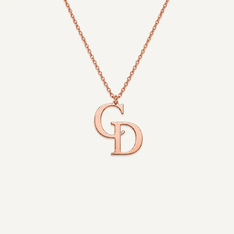 Kette mit 2 Buchstaben