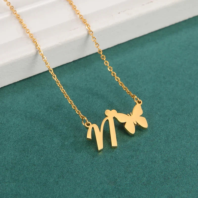 Schmetterling Kette mit Buchstabe