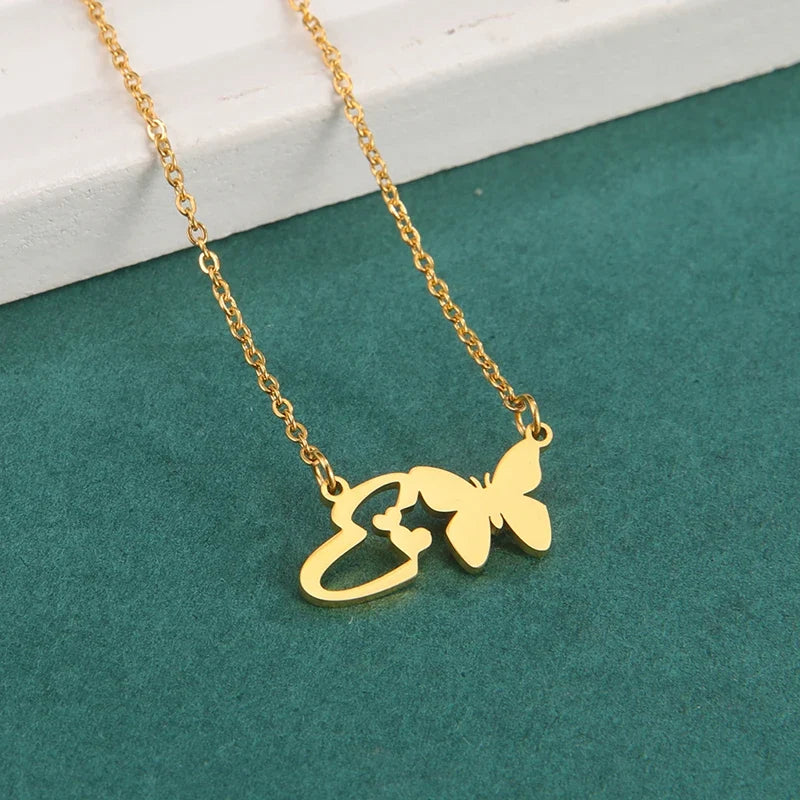 Schmetterling Kette mit Buchstabe