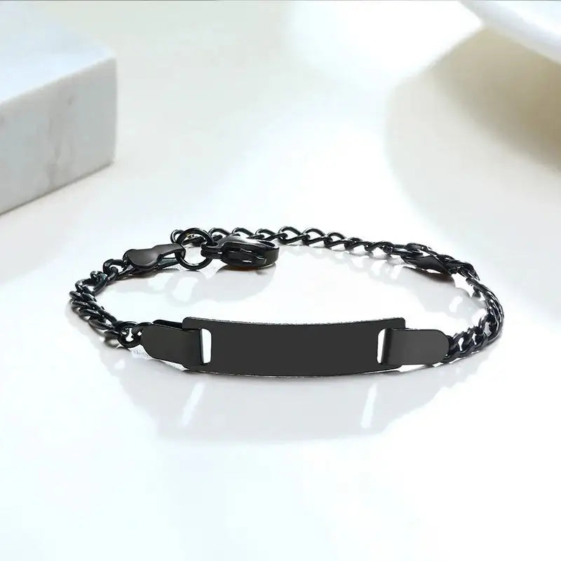 Kinderarmband mit Gravur