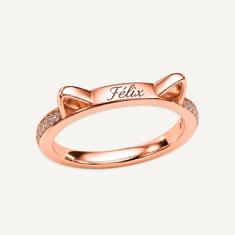Ring mit Katzenohren und Namensgravur
