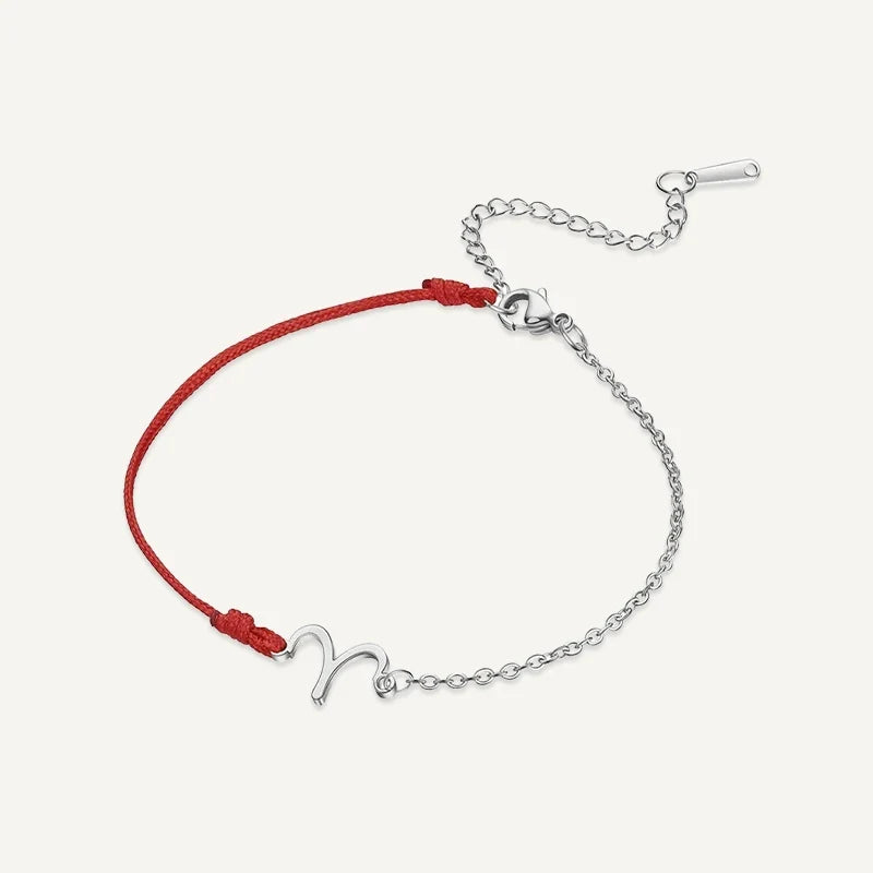 Sternzeichen Armband mit roter Schnur und Kette