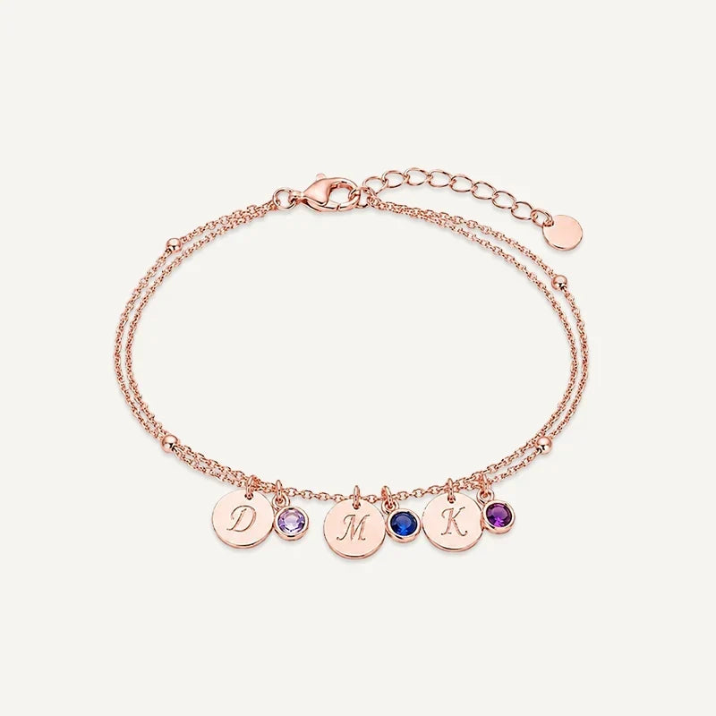 Personalisiertes Armband mit Buchstabe und Geburtsstein