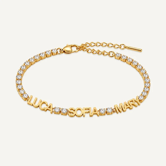 Tennisarmband mit Namen in der Kette