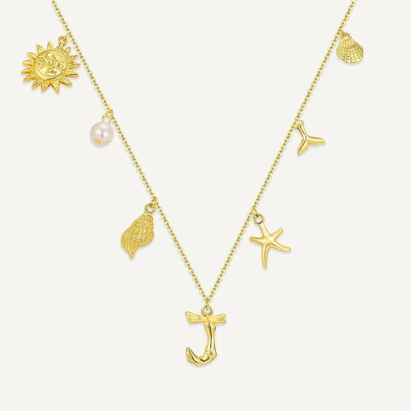 Buchstabenkette mit Muschel Charms